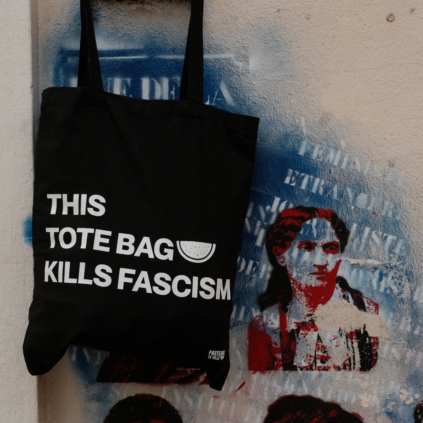 Tote Bag "Pastèque Ta Ville Against Fascism" (édition noir et blanc)